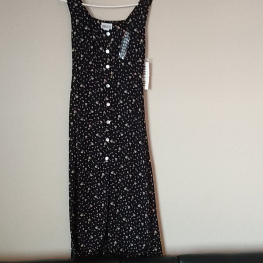 Robbie Bee Maxie dress with tie in back